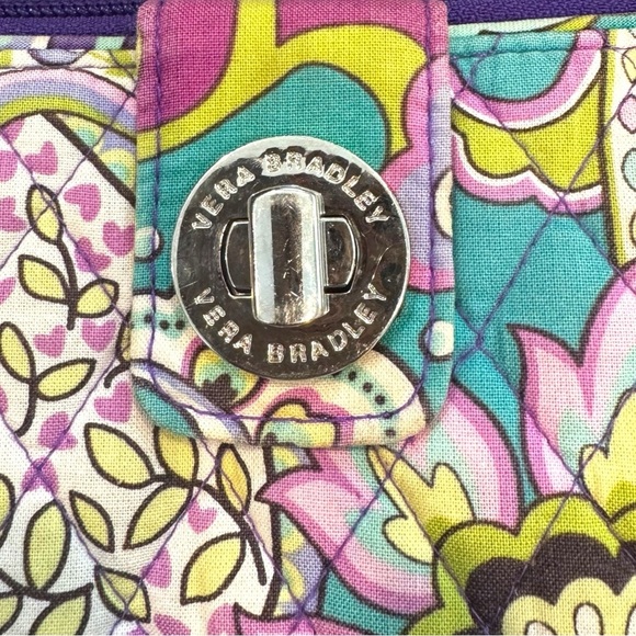 Vera Bradley Purple Floral Zip Wallet – Full Organizer Style – OS - Picture 8 of 13